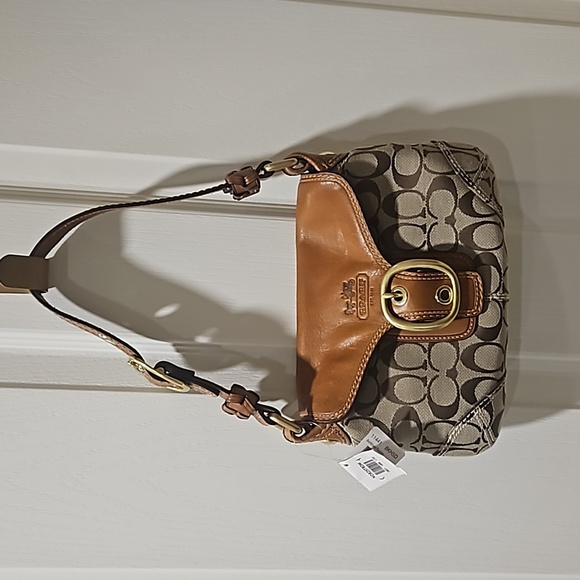 Coach small flap hobo - Picture 9 of 12